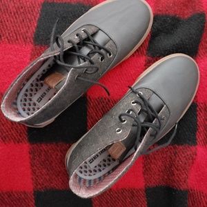 Fall Sale - Bundle 2 for $30 - Ben Sherman Percy Lace-On Grey Wool Shoes 8 (US)